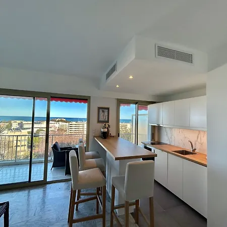 Superbe 2 Pieces Vue Mer, Piscine, Parking Apartment Antibes